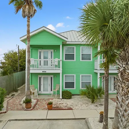 Sago By The Sea: 2-Bed, 25-Bath Retreat Steps From The Beach, Sleeps 7!
